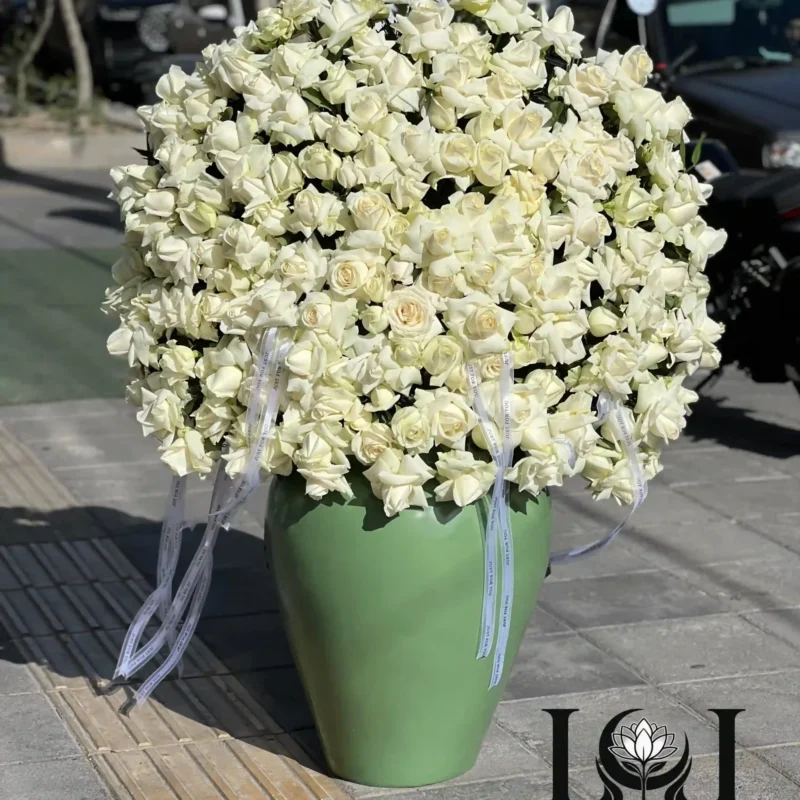 تصویر کوزه گل لونا فلاور کرج