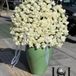 کوزه رز KL101 شامل ۱۵۰ شاخه رز هلندی – ابعاد ارتفاع ۱۶۰ عرض ۹۰ سانتی‌متر – گل فروشی لونا فلاور کرج